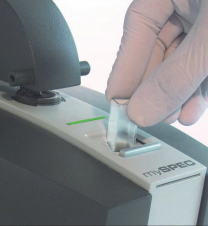 PHOT_20210720_Spectrophotometers_VWR_mySPEC_cuvette
