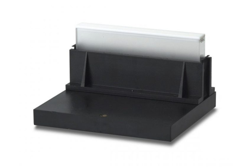 PHOT_20220705_Spectrophotometers_Jenway_6300_Accessory